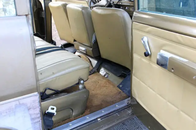 1972 international travel all harvester