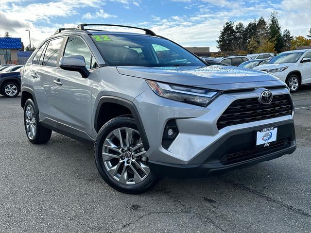 2022 toyota rav4 xle