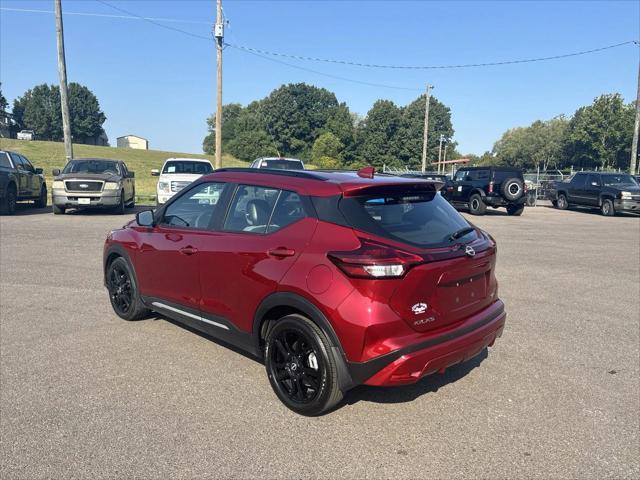 2024 nissan kicks sr