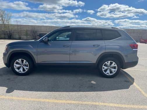 2019 volkswagen atlas 3.6l se w/technology in menomonee falls, wisconsin