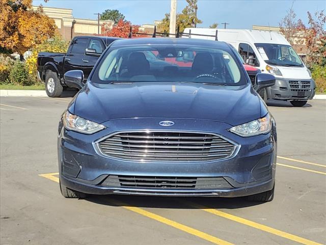 2019 ford fusion hybrid se