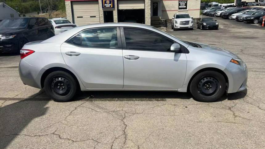 2014 toyota corolla le
