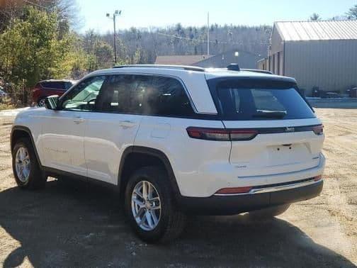 2023 jeep grand cherokee laredo in newcastle, maine