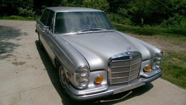 1971 mercedes-benz 300sel
