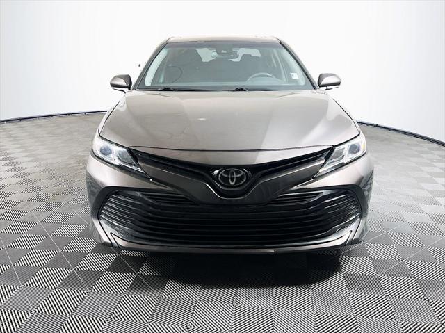 2019 toyota camry l