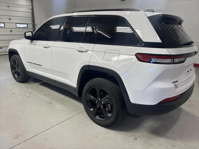 2023 jeep grand cherokee altitude