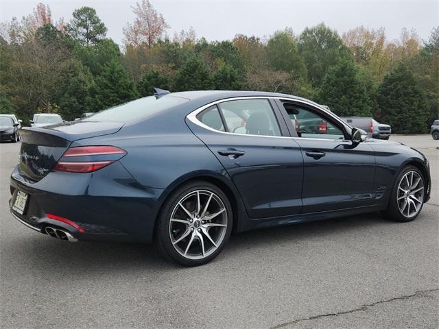 2022 genesis g70 2.0t