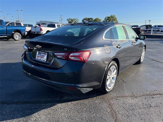 2022 chevrolet malibu lt