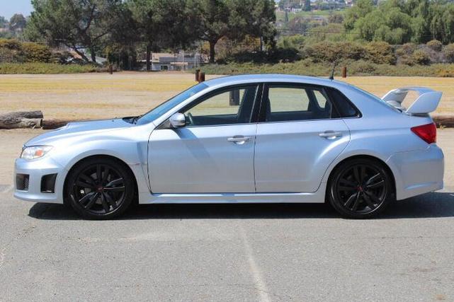 2012 subaru impreza wrx sti base