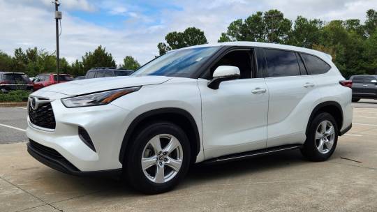 2022 Toyota Highlander l package