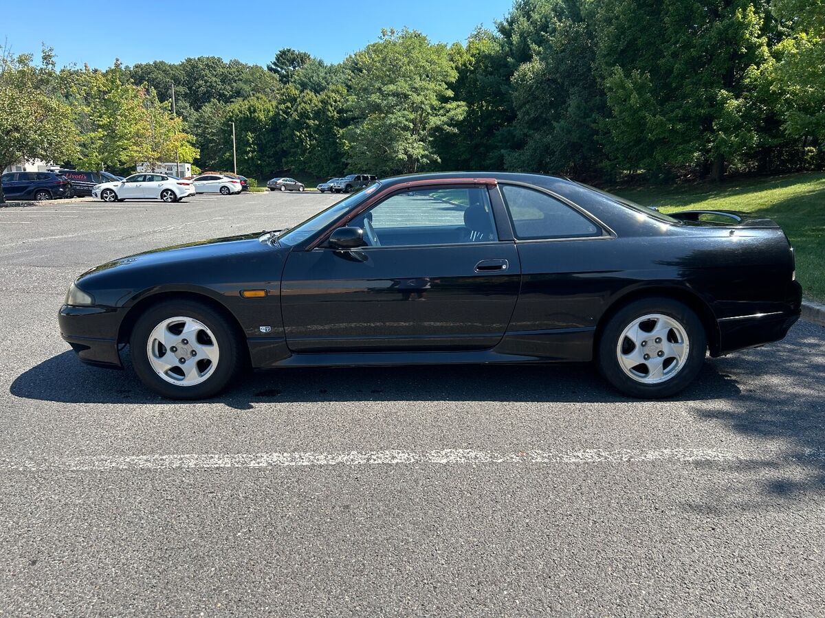 1994 nissan skyline r33 coupe gts type s urban runner auction grade 3.5 rb20e at