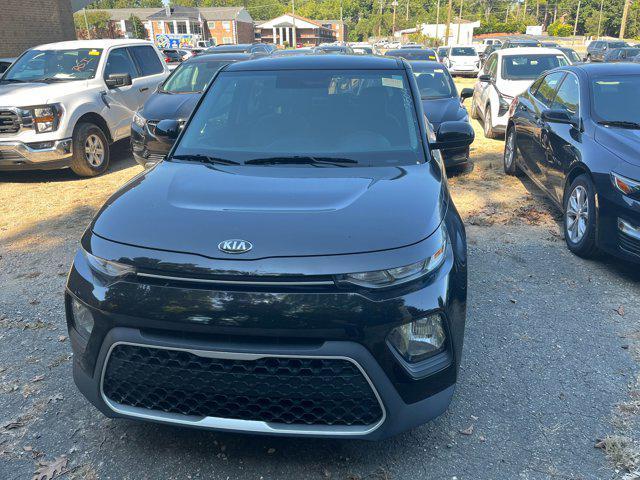 2021 kia soul lx