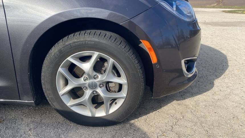 2019 chrysler pacifica touring plus
