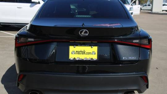 2023 Lexus IS