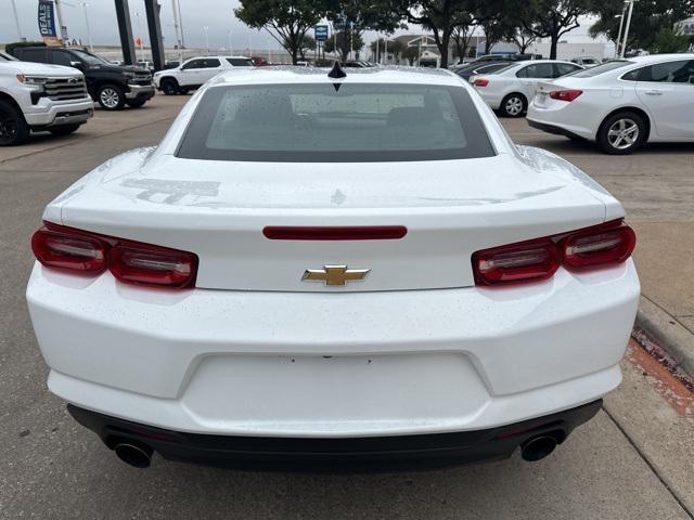 2022 chevrolet camaro 1lt