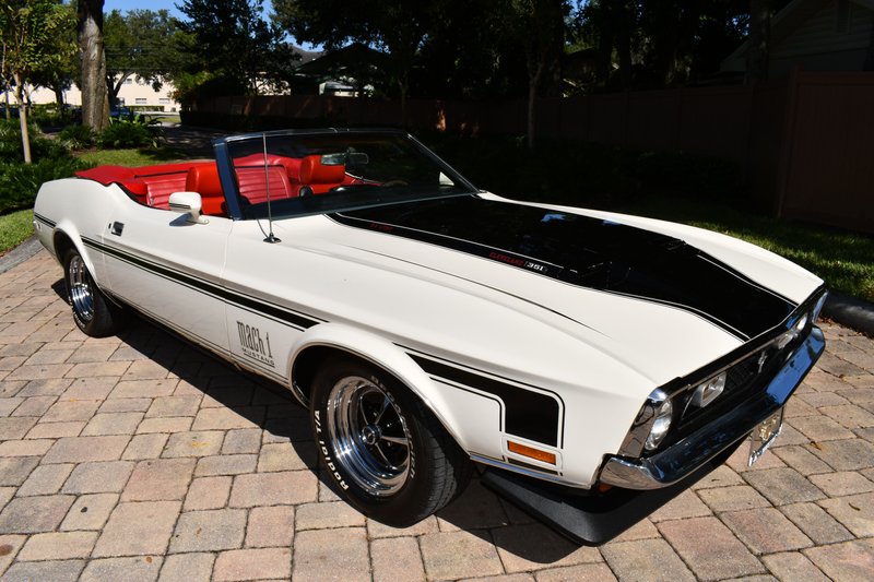 1972 ford mustang