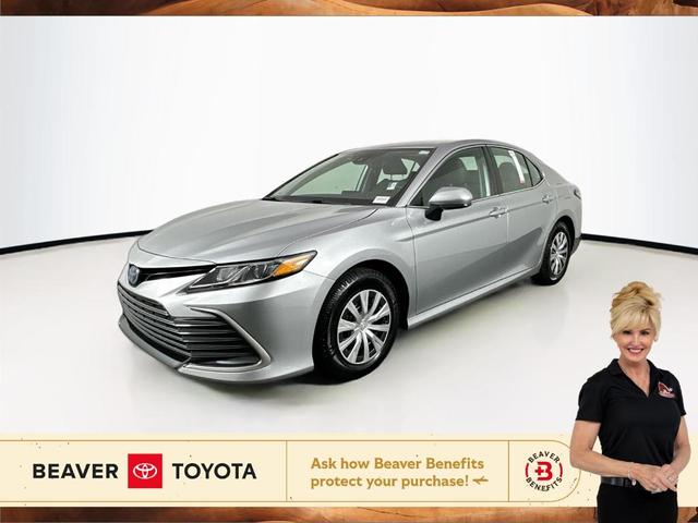 2023 toyota camry hybrid le