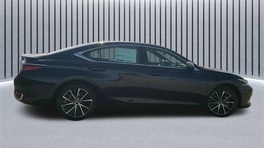 2024 lexus es 250