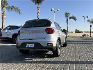 2022 Hyundai Venue sel