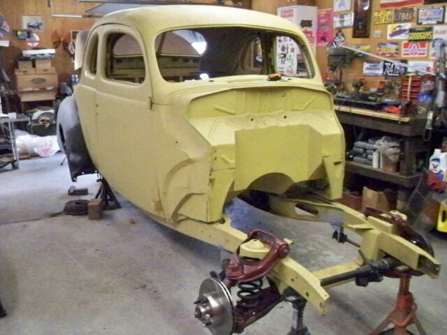 1940 ford deluxe coupe - project