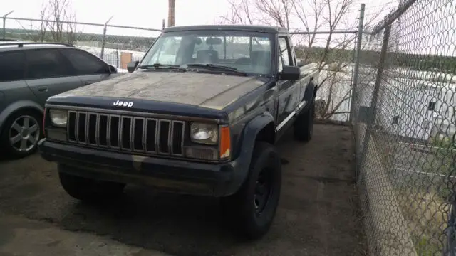 1990 jeep comanche 4.0l auto 4x4 dana 44 3.5" lift new 31's lots of extras