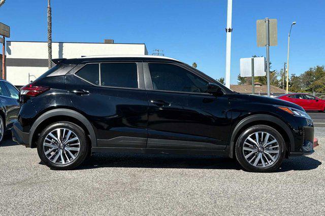 2022 nissan kicks sv