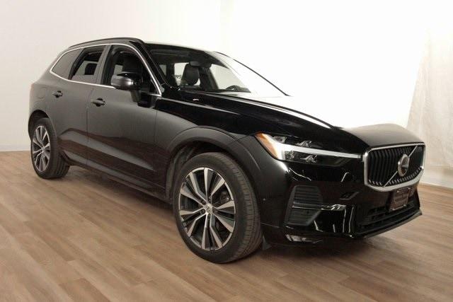 2022 volvo xc60 b5 momentum