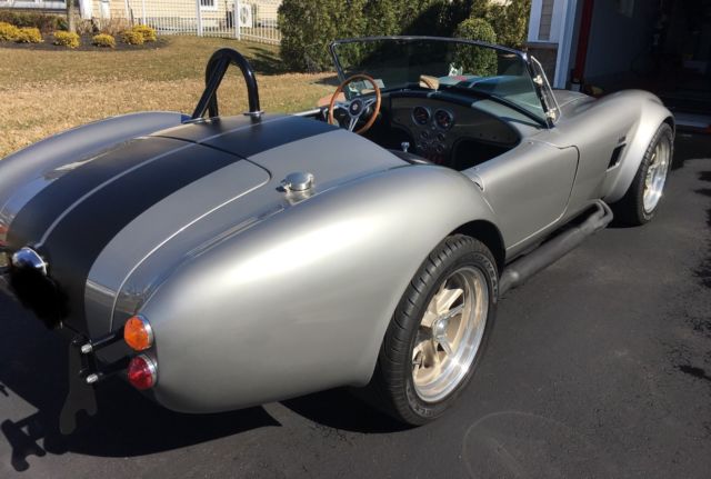 shelby cobra replica 1965