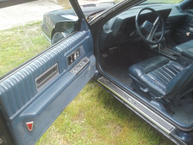 1988 olds toronado
