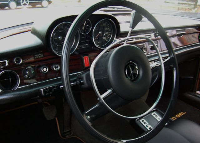 1973 mercedes benz 300 sel 4.5