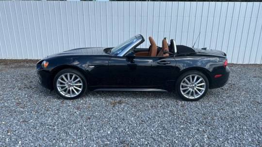 2019 Fiat 124 Spider lusso