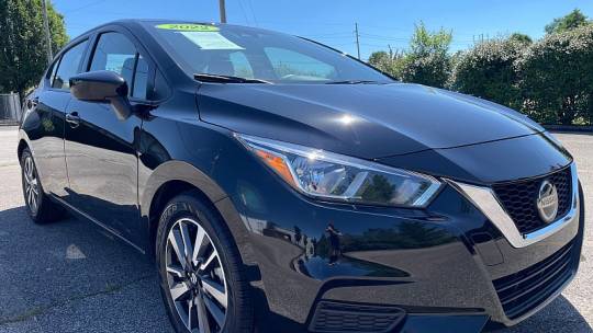 2022 nissan versa sv