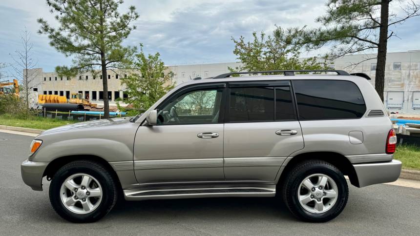 2005 toyota land cruiser base