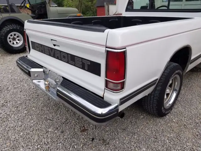 1989 chevy s10 beautiful one owner short bed std cab auto 4.3 v6 all original