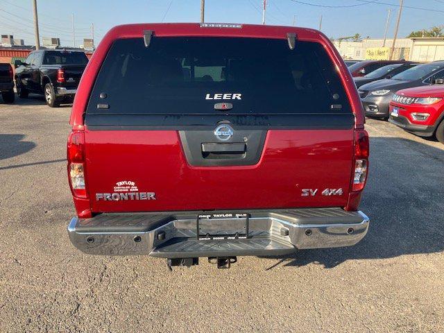 2021 nissan frontier sv