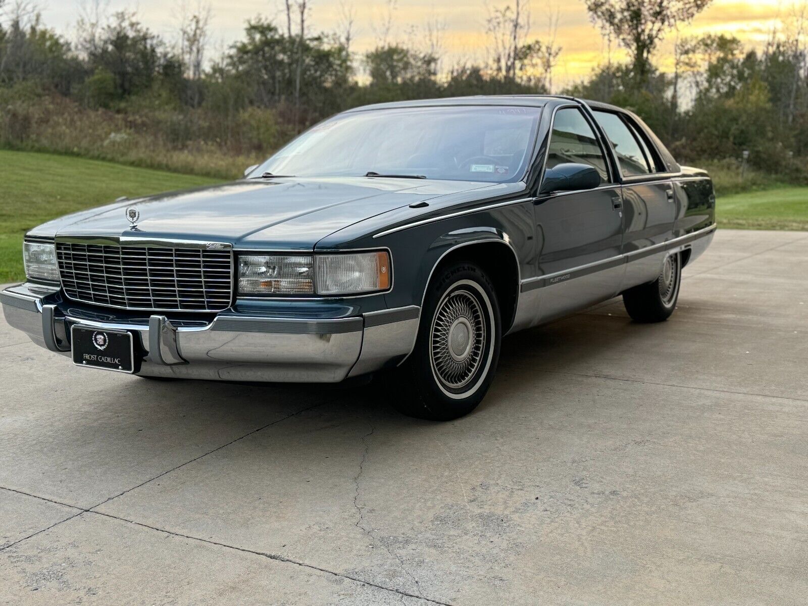 1996 cadillac fleetwood base