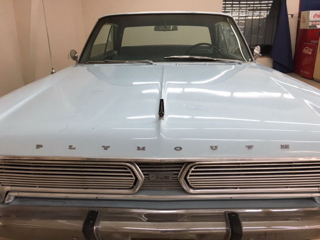 plymouth fury iii , comando v8 , lots of new parts