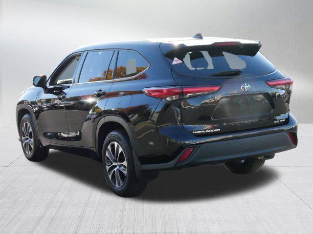 2021 toyota highlander xle