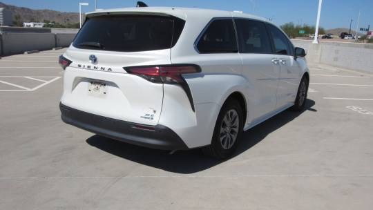 2021 Toyota Sienna