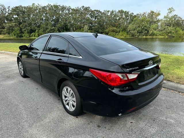 2012 hyundai sonata gls