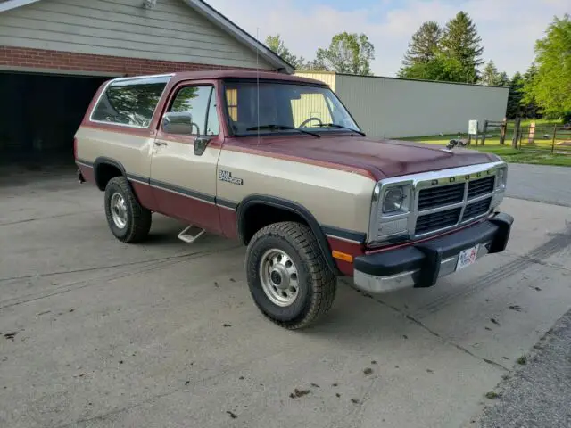 1993 dodge ramcharger le aw-150