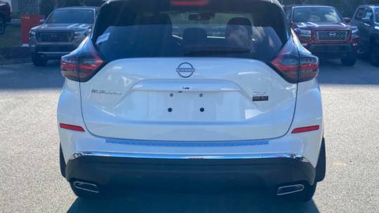 2024 Nissan Murano sv