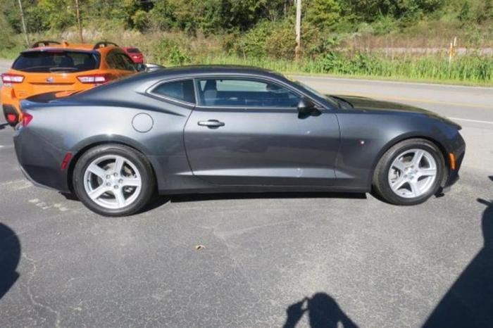 2017 chevrolet camaro lt lt 2dr coupe w/1lt for sale in lavalette, west virginia