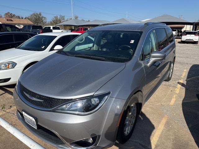 2020 chrysler pacifica touring l