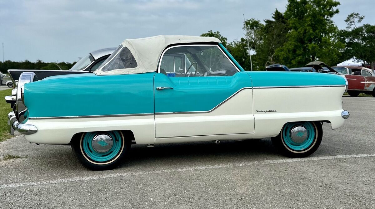 1957 nash metropolitan convertible white
