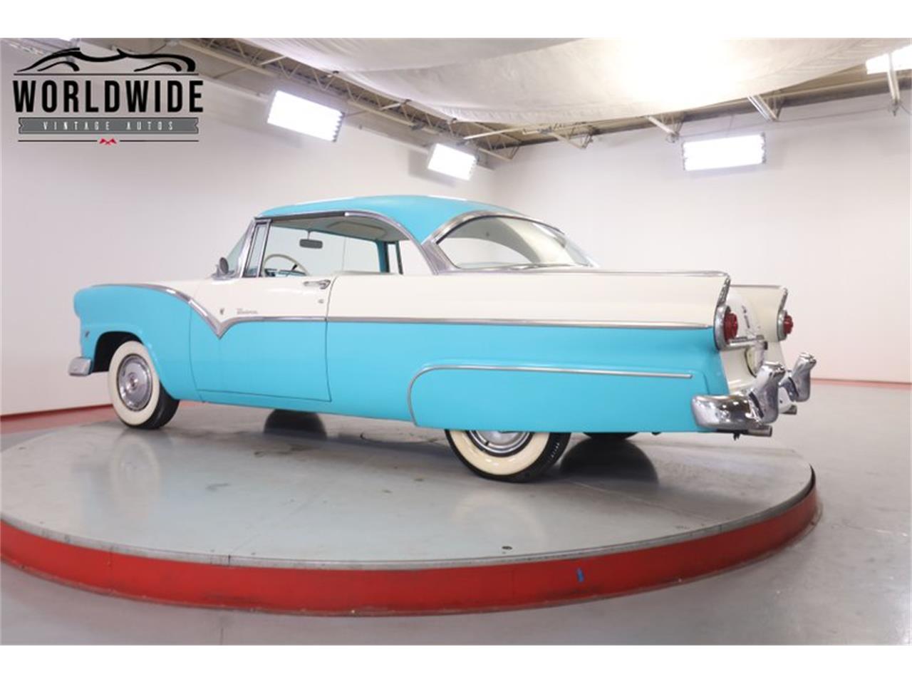 1955 ford fairlane victoria