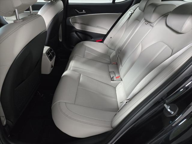 2022 genesis g70 2.0t rwd