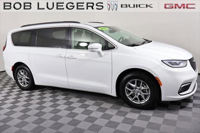 2021 chrysler pacifica touring