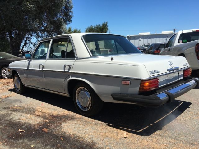 no reserve 1976 mercedes 240d diesel automatic runs and drives clean