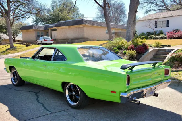 plymouth road runner-rotisserie restoration-great driver!! see videos!